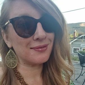 Meet your Posher, Cianne